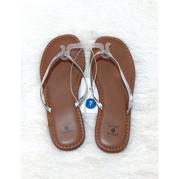 SHADE & SHORE Women's Faux Leather Flip Flop Sandals "Silver" (Size 7) BRAND NEW - Picture 1 of 6